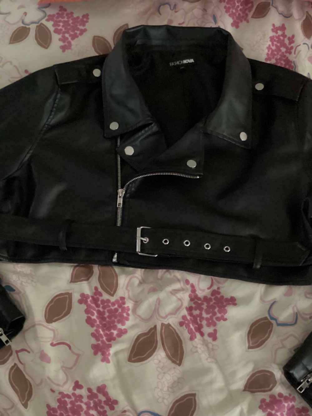 Moto Style Cropped Jacket - Picture 7 of 10